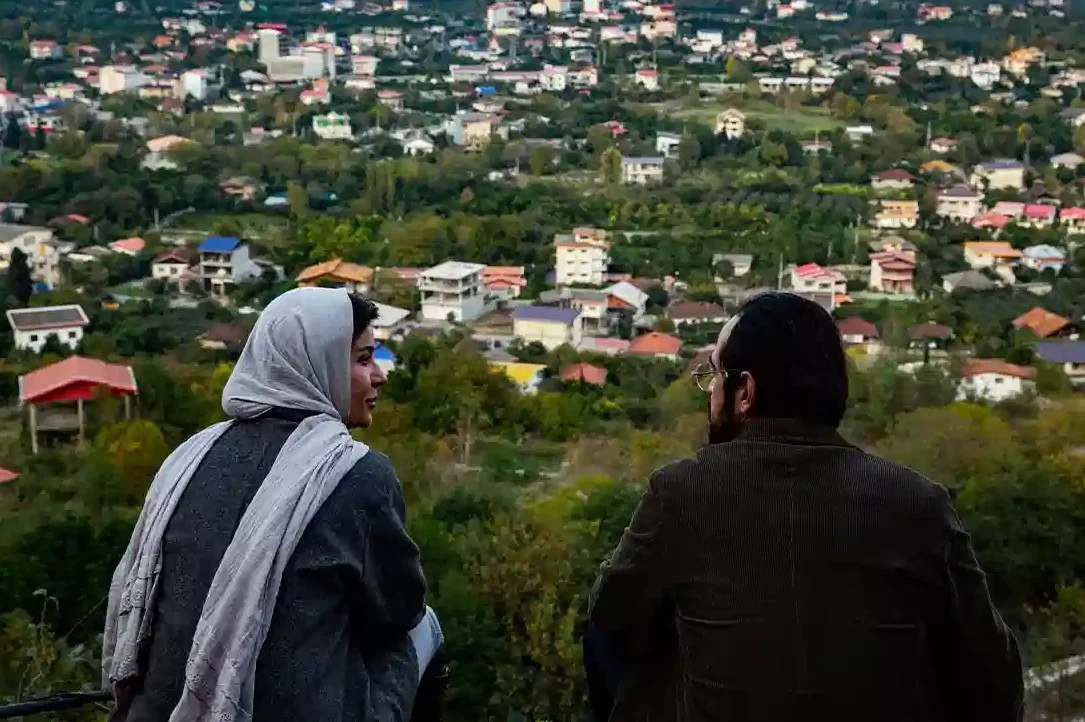 نقد و بررسی فیلم جنگل پرتقال