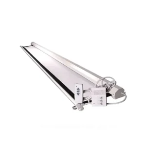 پرده نمایش برقی پروژکتور اسکوپ 1.5×1.5 در حالت بسته